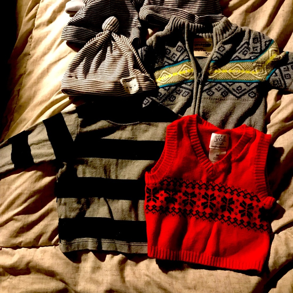 0-3 months long sleeved sweaters and shirts and Tbogans